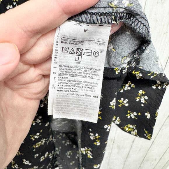 Old Navy Dress Women Size Medium Black Dainty Floral Short Sleeve T-Shirt Mini - Picture 4 of 7
